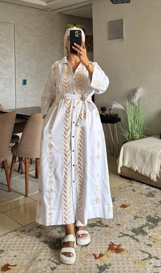 Robe Lolan entièrement brodée
