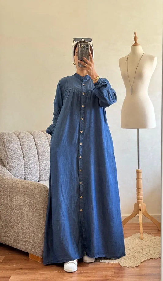Robe Amira