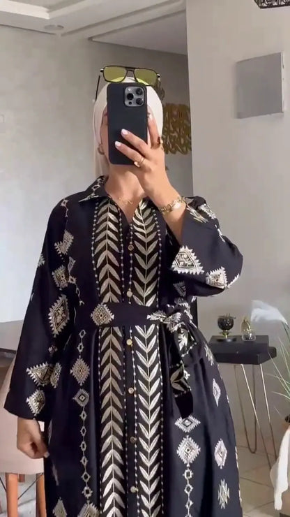 Robe Lolan entièrement brodée